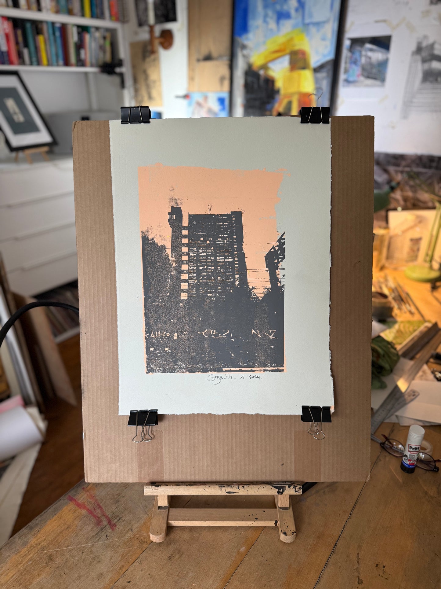 Trellick Tower Silk Screen Print grey no.1